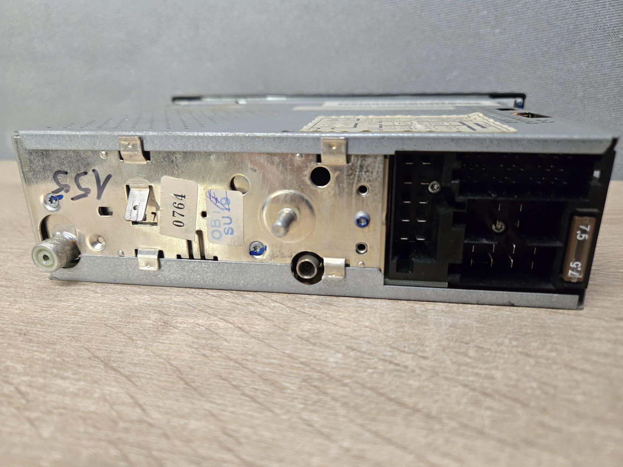 Radio samochodowe Audi Concert PLUS A3 A4 B5, A6 C5, TT, A2 + kod 22cm