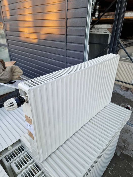 Grzejnik Używany 90x50 CV20 / C22 / V22