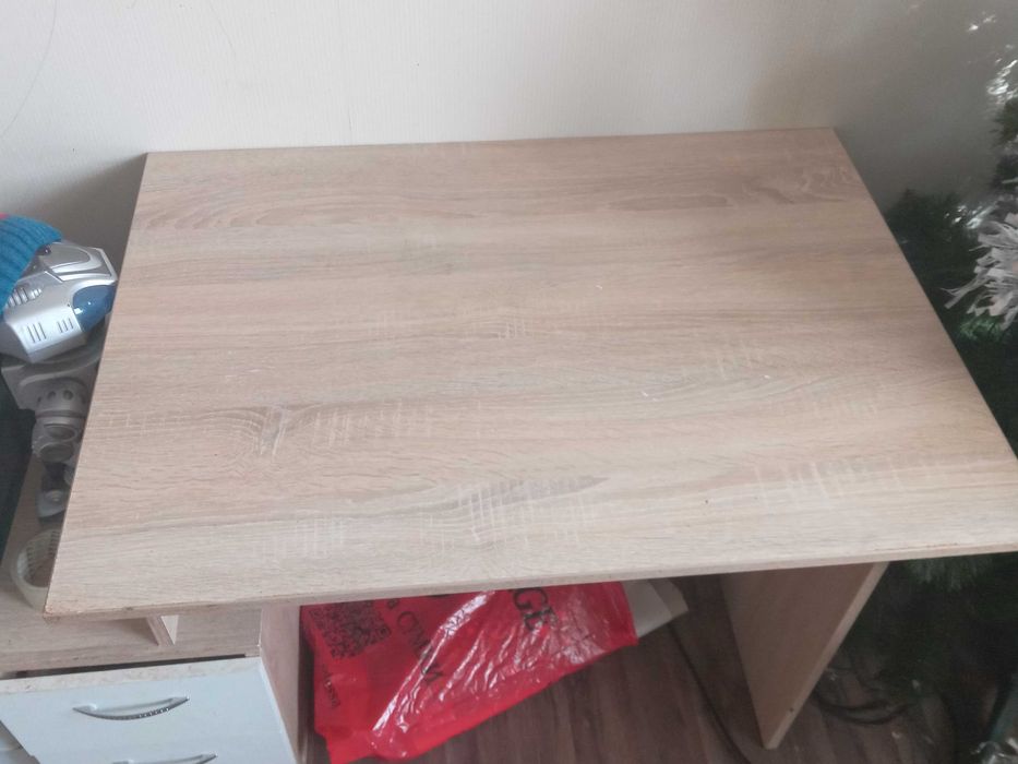 Стол письмовий дитячий