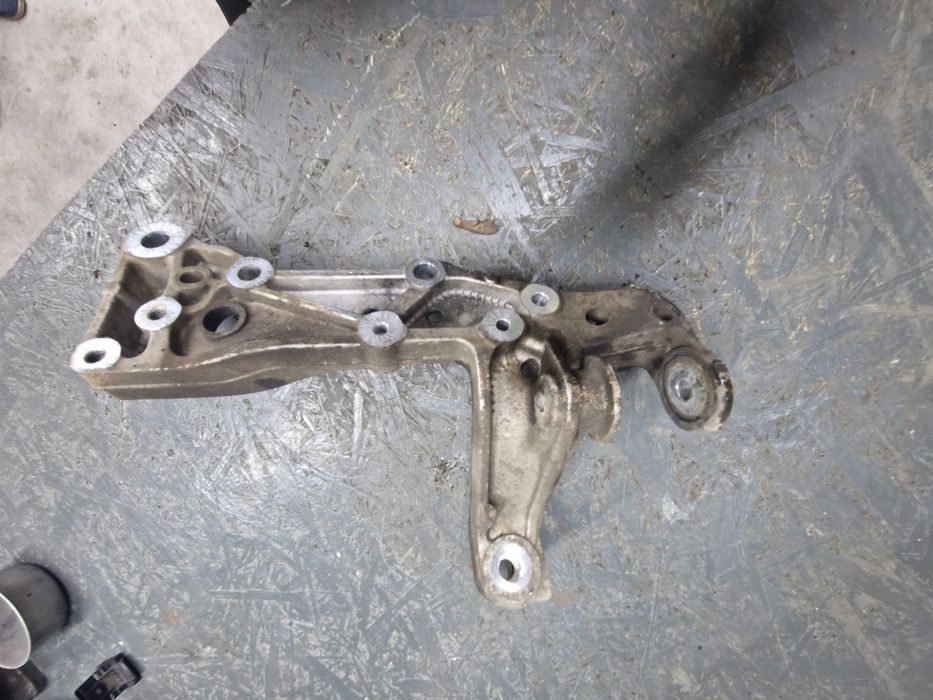 Wspornika Wahacza Lewy Przód Vw Audi Seat Skoda 1K0.199.295.E