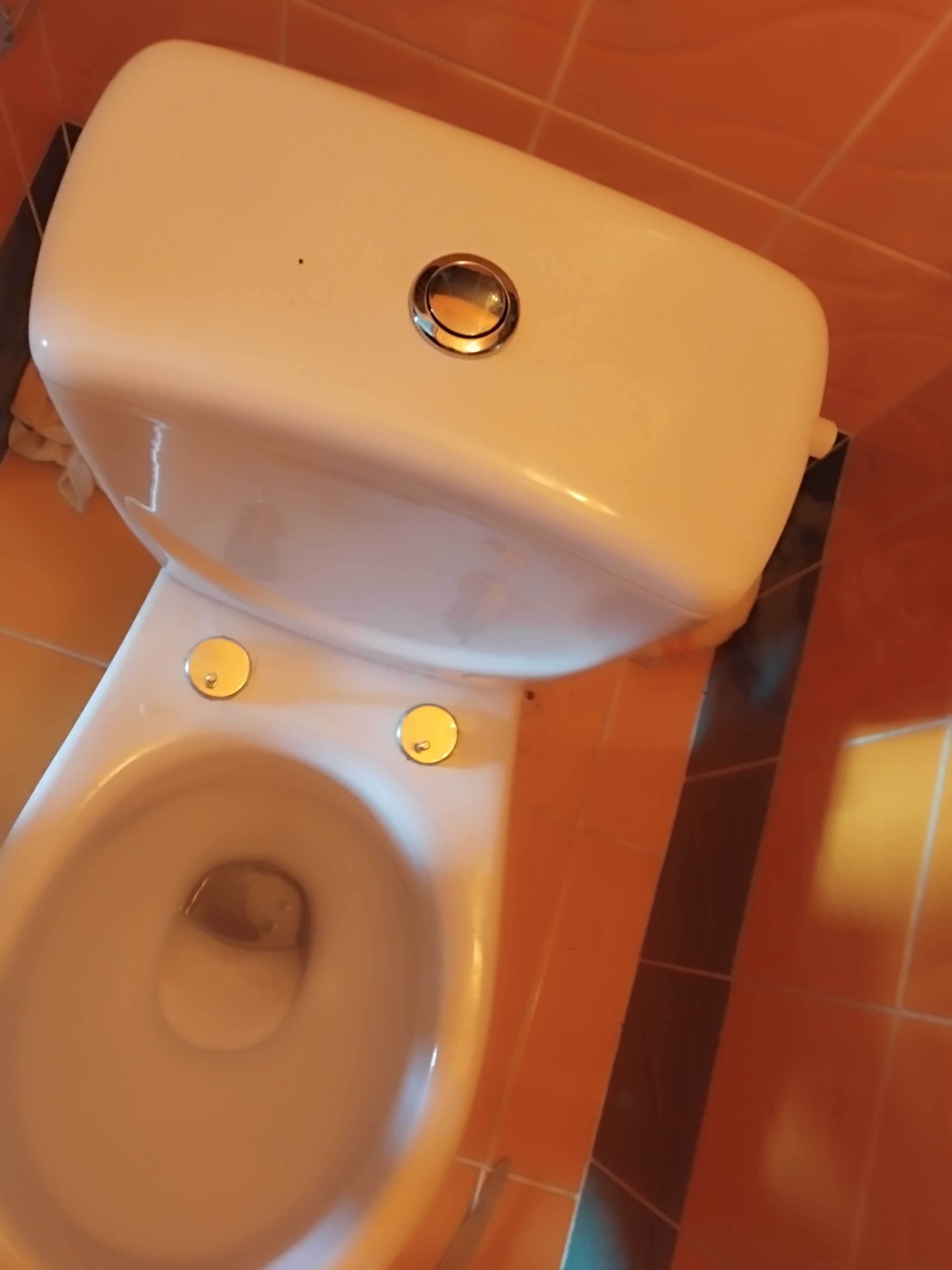 WC sprawne bez deski