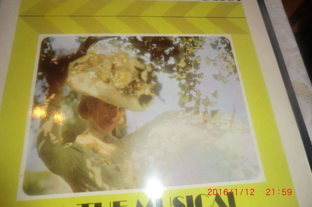 São 8 discos de vinil anos 1955,e 60..Action!Camera