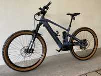 Rower elektryczny eMTB Focus JAM2 6.8 Fox Shimano XT rozm. L