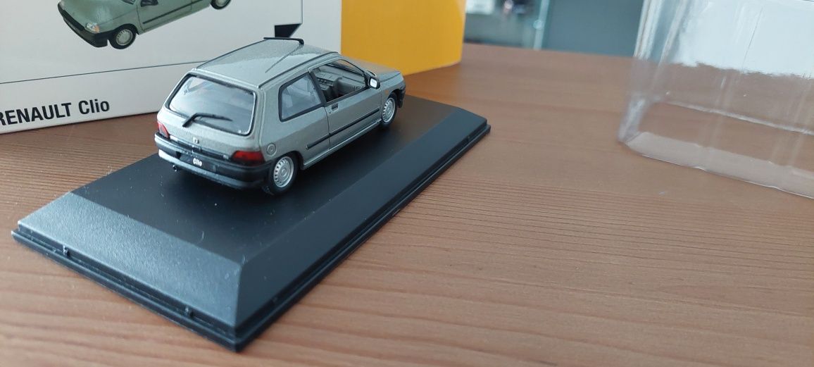 Model 1:43 Renault Clio Norev
