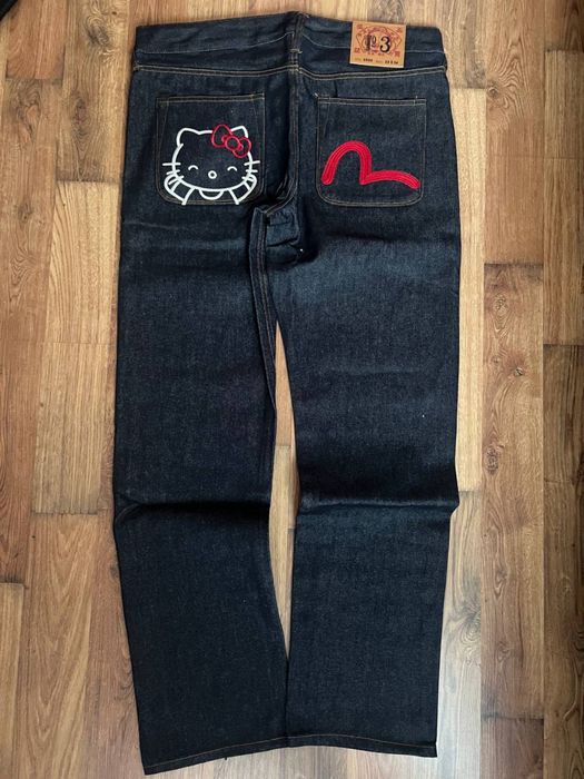 Джинсы evisu hello kitty