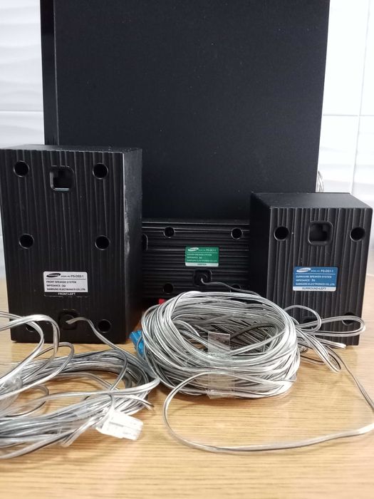 Sistema de colunas Samsung - Home cinema