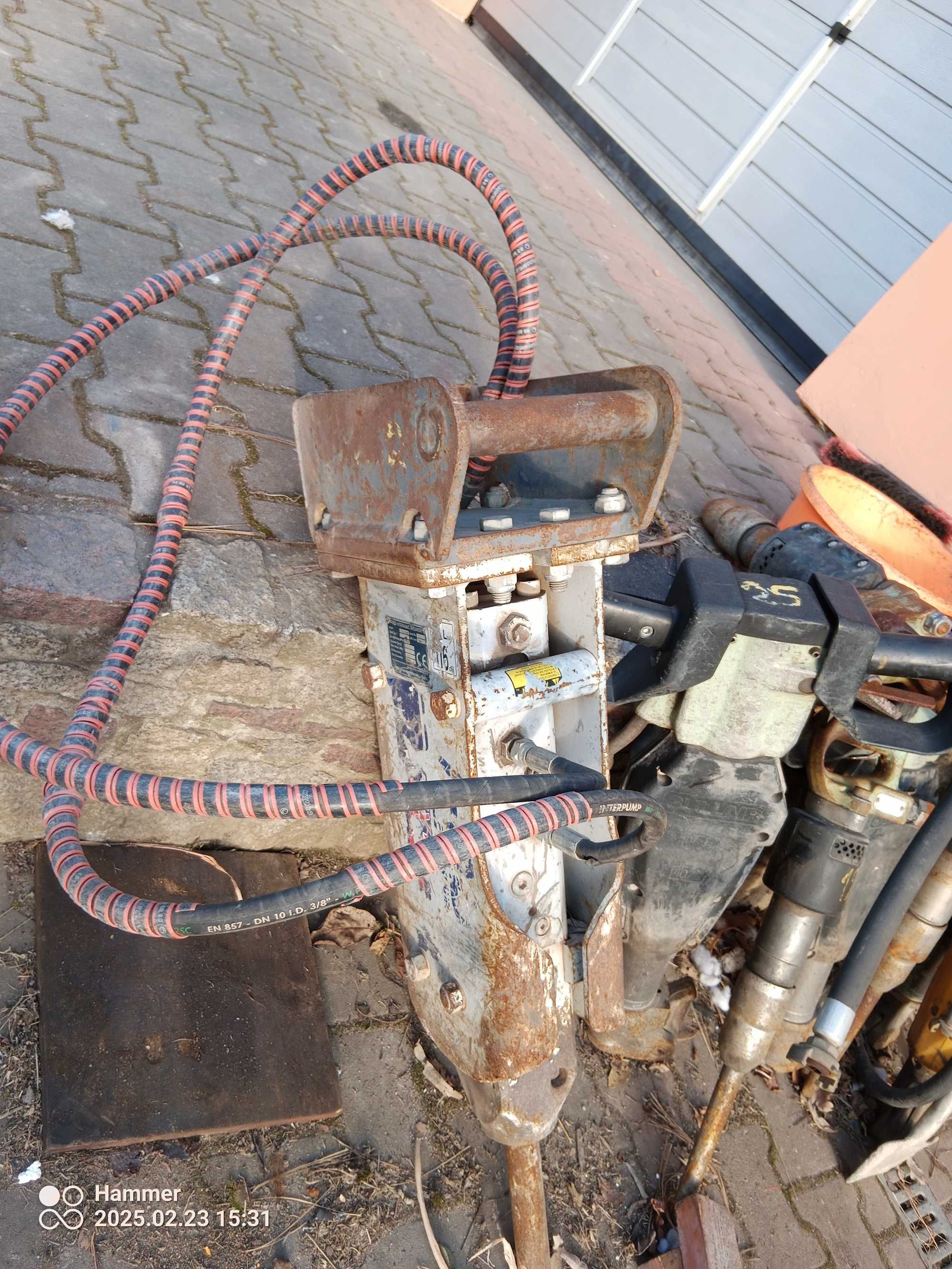 Młot Hydraulik FX15 - TOP  Kubota 2-2.5 t