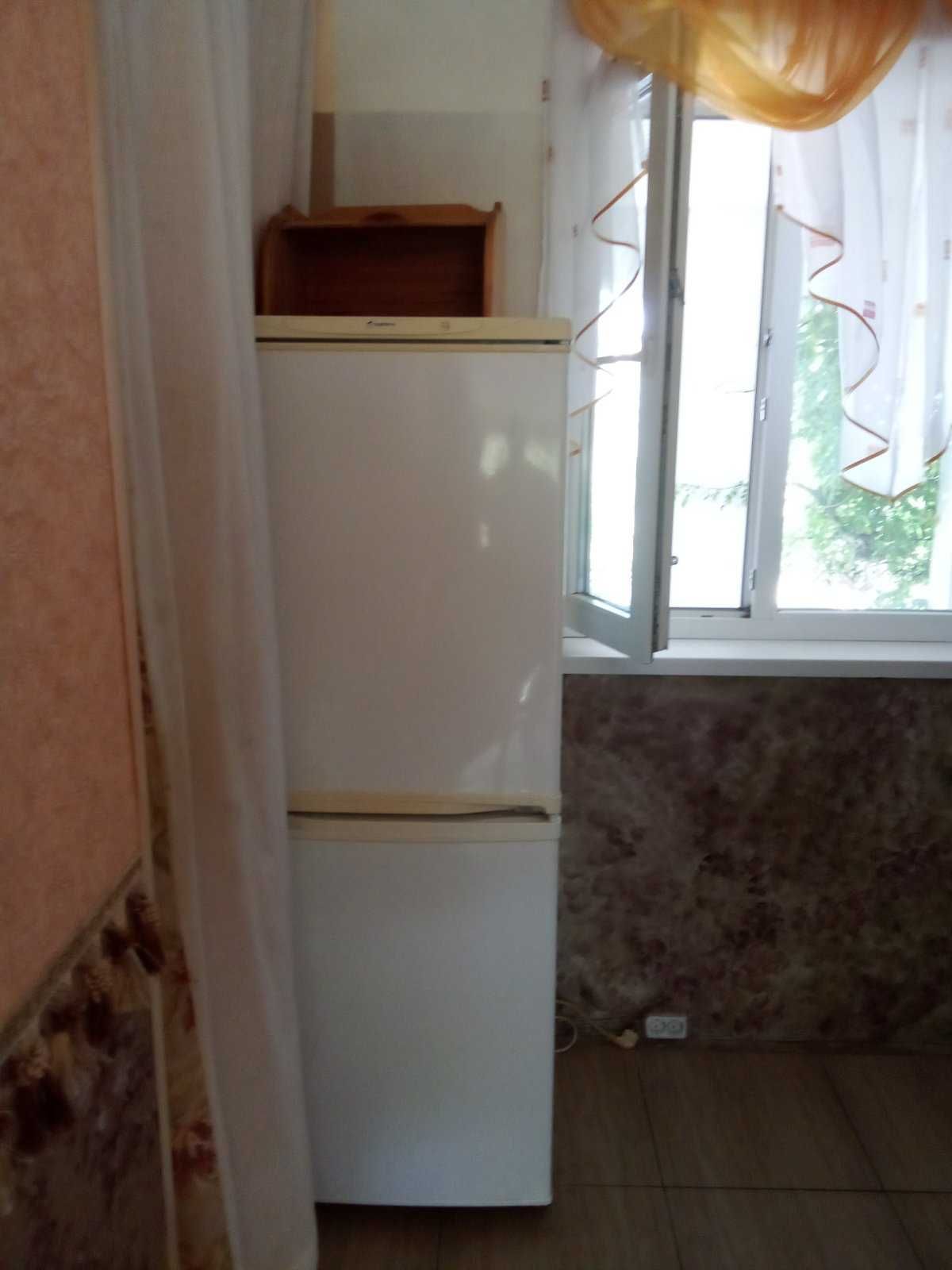 Здам окрему кімнату.  Є гараж