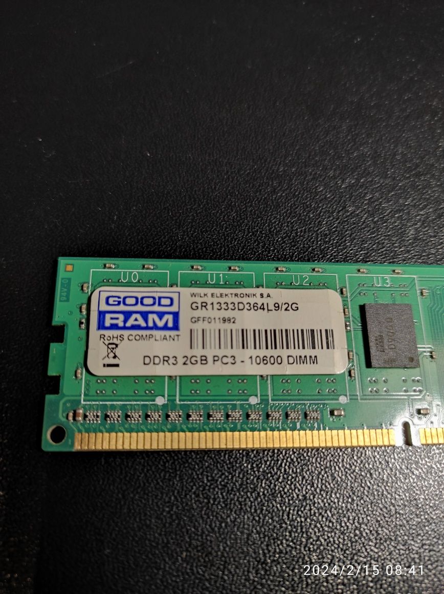 DDR3 2 Gb 1333 PC3 - 10600 DIMM