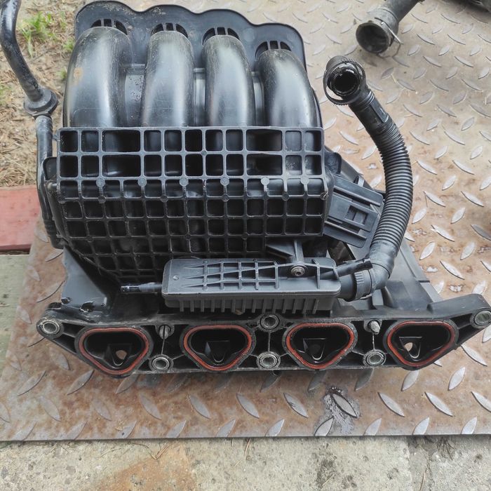 Kolektor ssący Skoda Fabia II Polo 1,4  036,129,709,GT