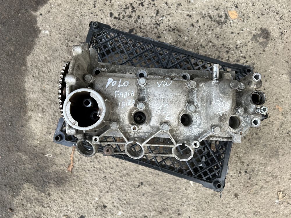 ГБЦ vw Polo ,1.2 6vшкода фабія головка блока