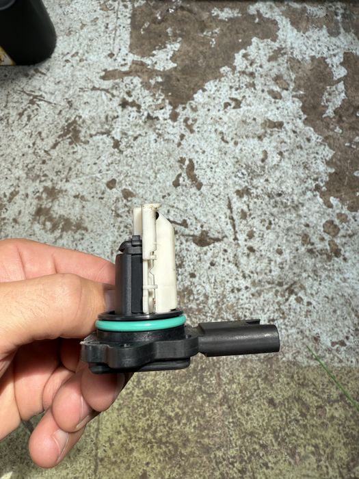 Przeplywomierz przeplywka bmw e60 e61 m54 n52