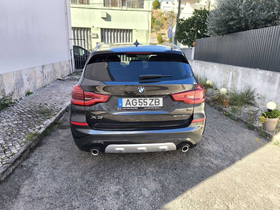 BMW X3 Xdrive 30e - Nacional - como novo!