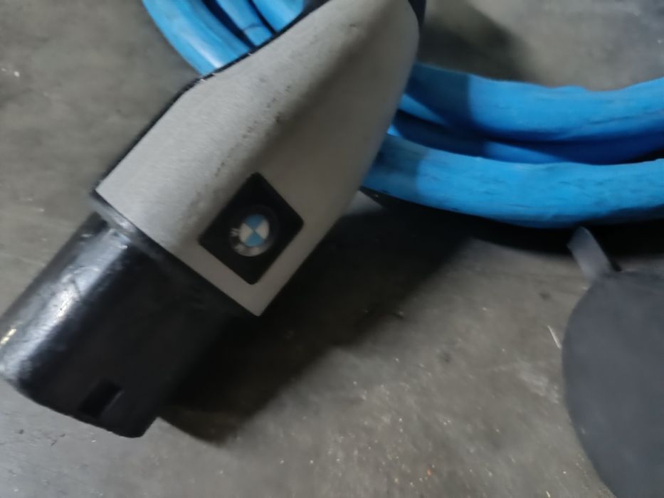 Cabo de carregamento BMW tipo 2 avariado