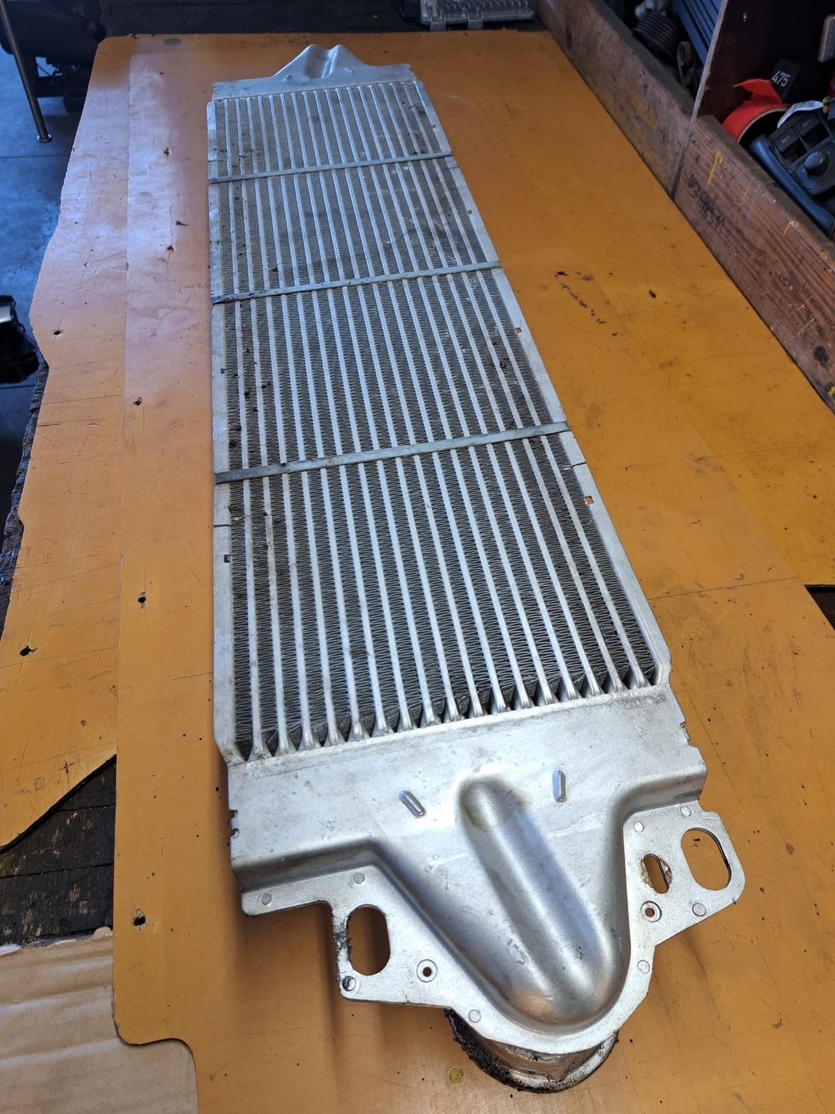 VW T5 2.5TDI CHŁODNICA Intercooler  wysyłka odbiór