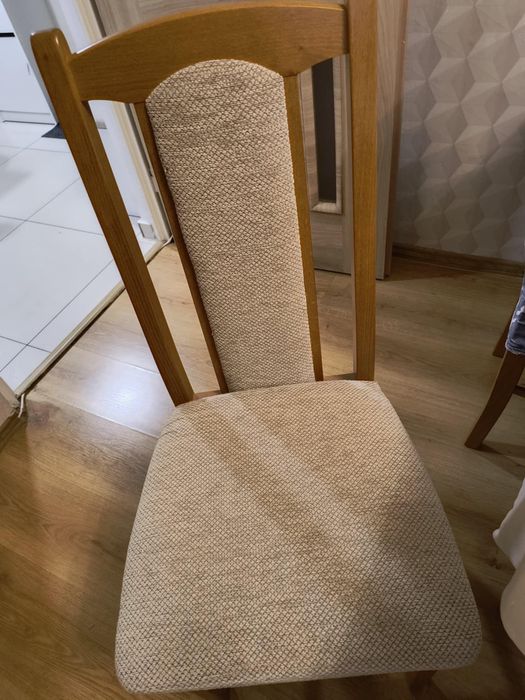 Stół plus 6 krzeseł