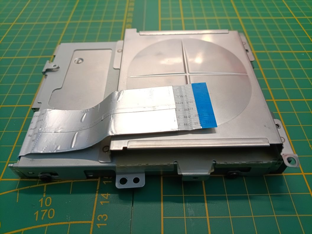 Części do retro laptopa - Floppy Disk Driver - 1.44 MB - TEAC FD-05HG