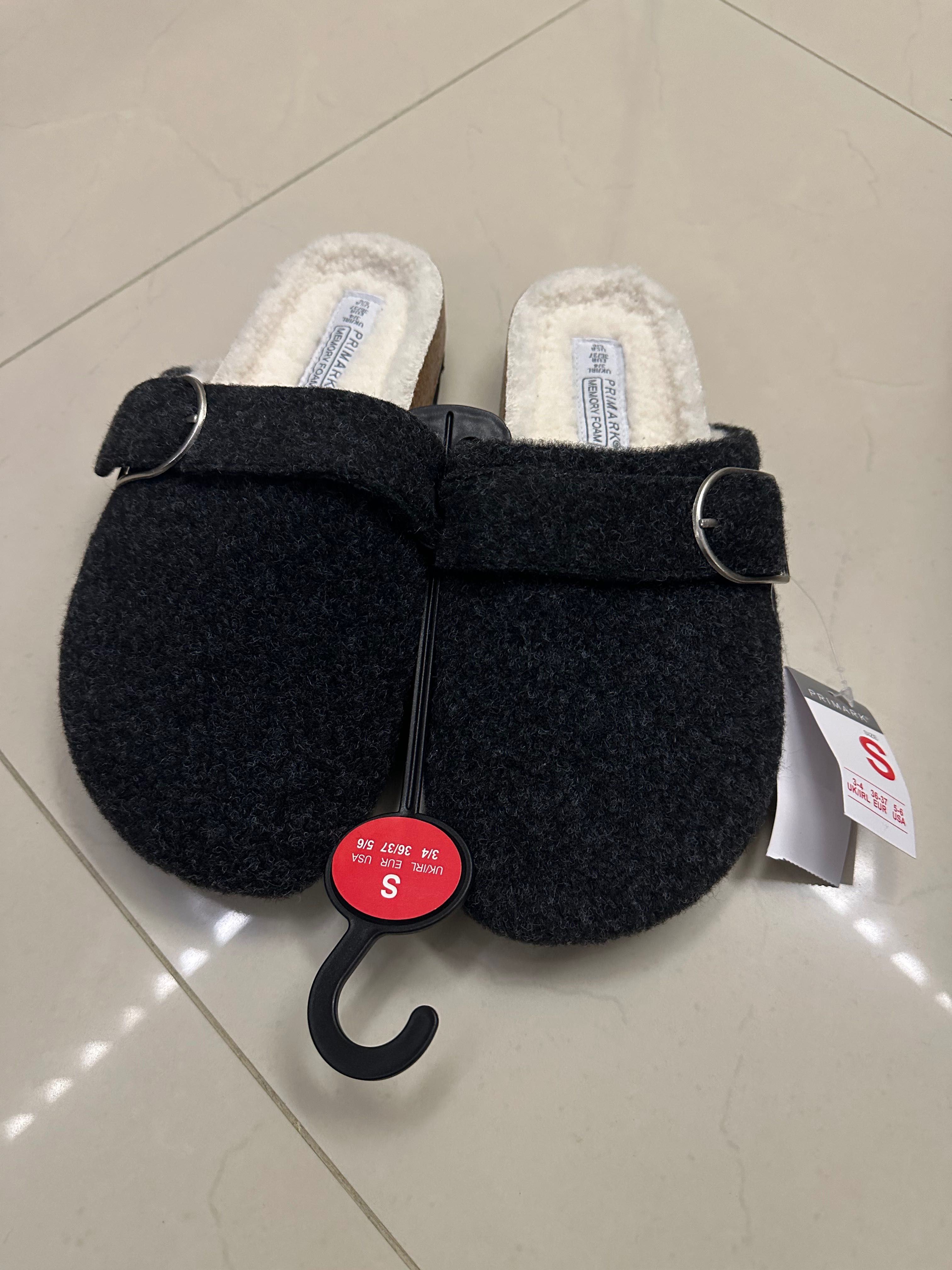 Chinelos quentes novos apenas 6€ cada par