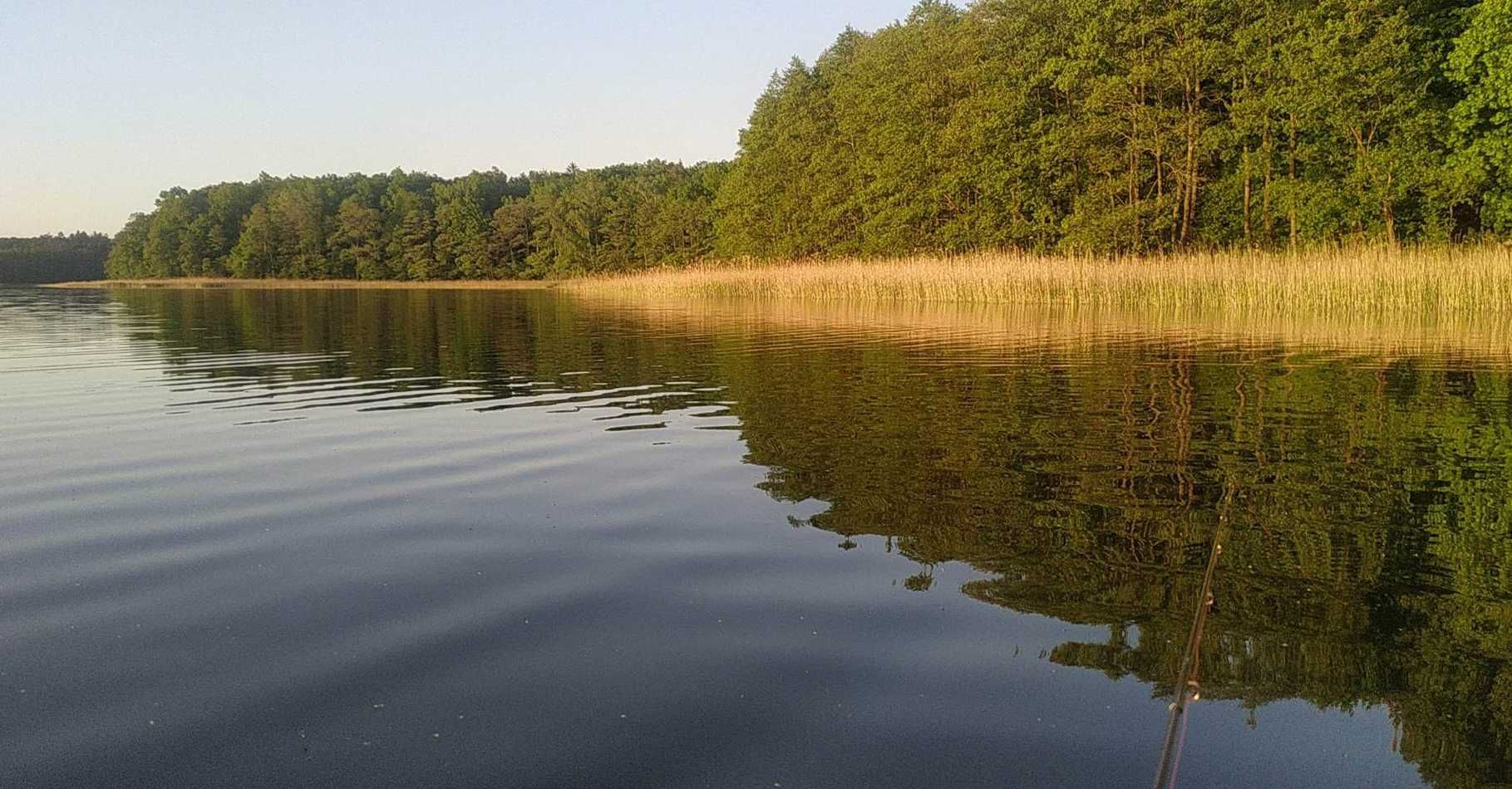 Działki na sprzedaż nad jeziorem Burgale.