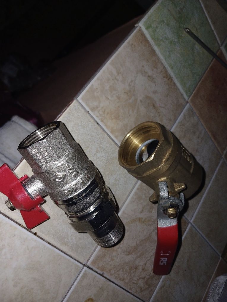 КранVALTEC 3/4 с накидной гайкой и кран"1 1/2 (дюйм  с четвертью)"-RS,