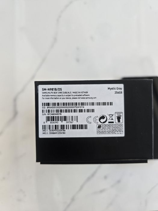 Samsung Note 20 5G, 256GB Mystic Grey, super stan!