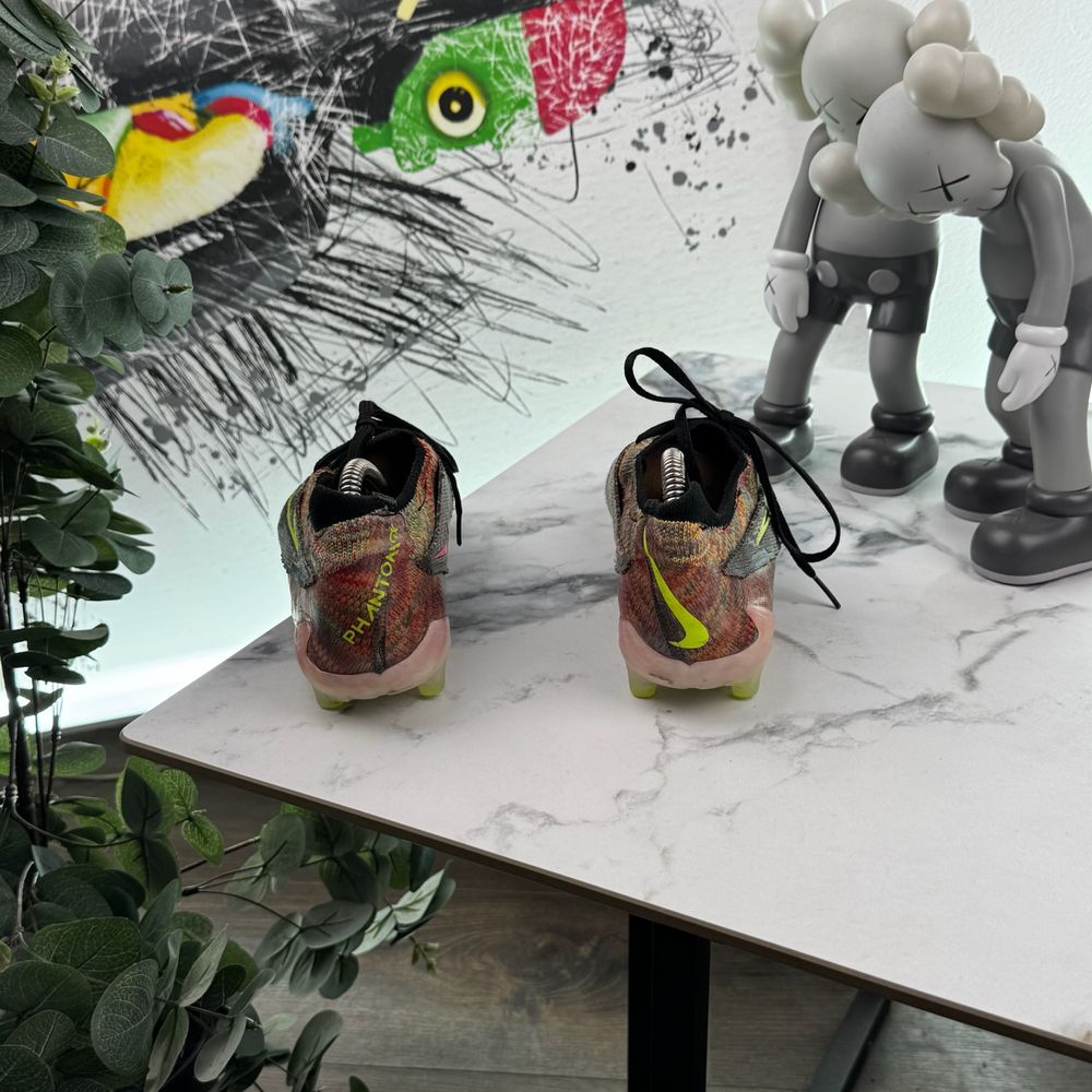 Бутси копочки Nike Phantom GX 37 розмір 3820