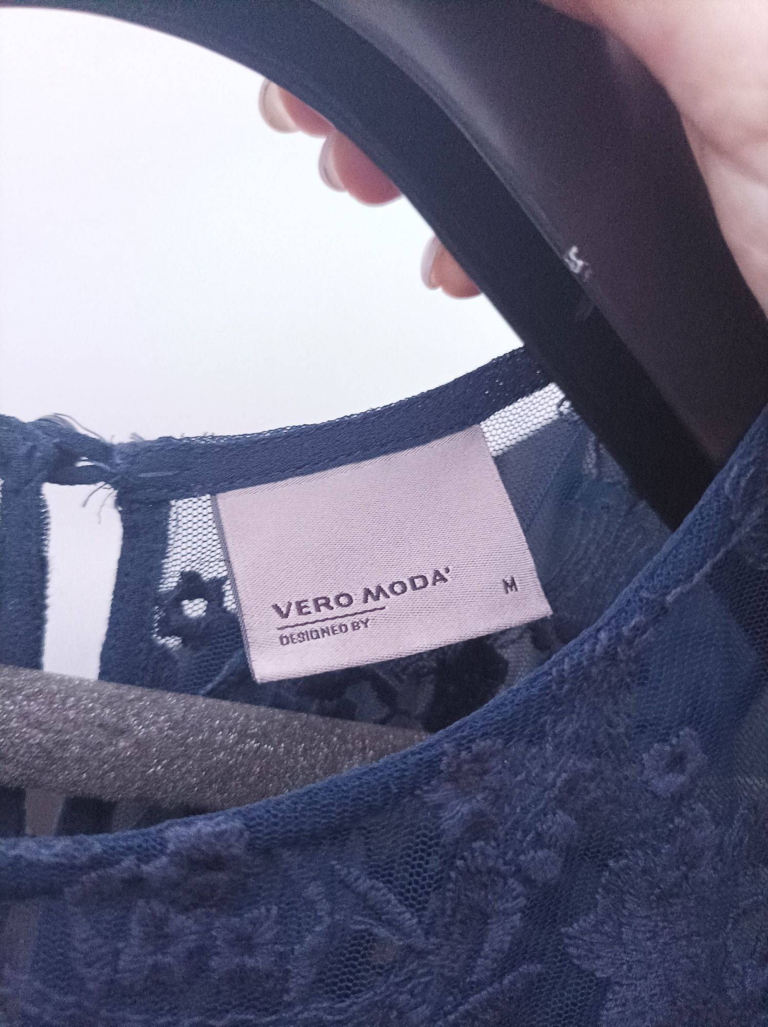 Vero Moda sukienka granatowa koronka 38 M stan bdb+ / idealny