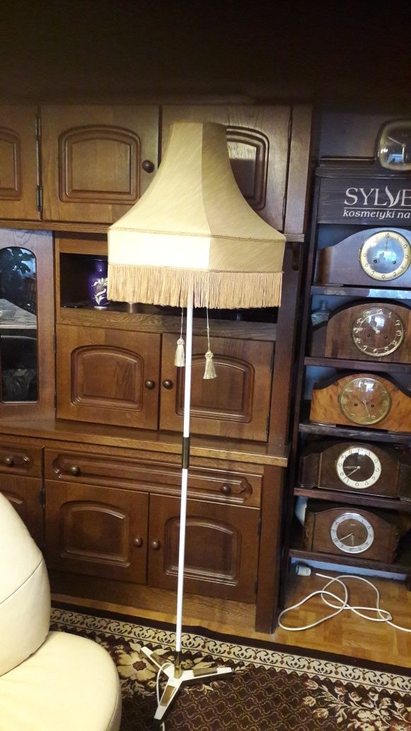 Lampa stojącą Art deco