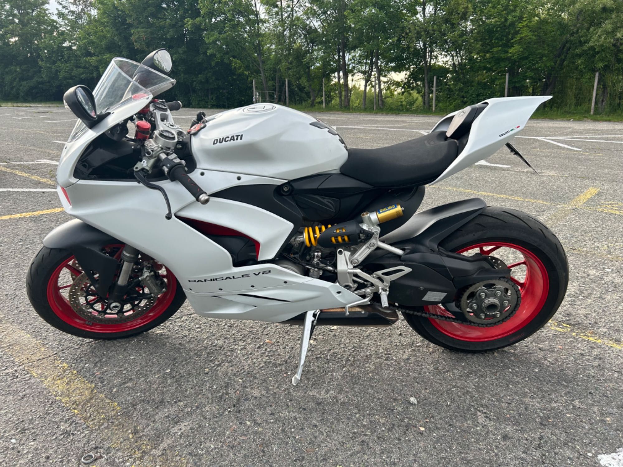 Ducati Panigale V2