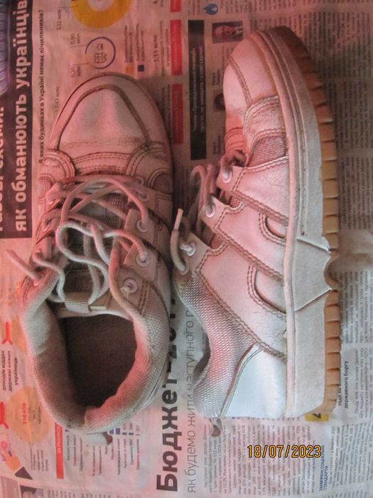 распродажа : ботинки фирменные - оригиналы р. 42- 45 . первые р. 46