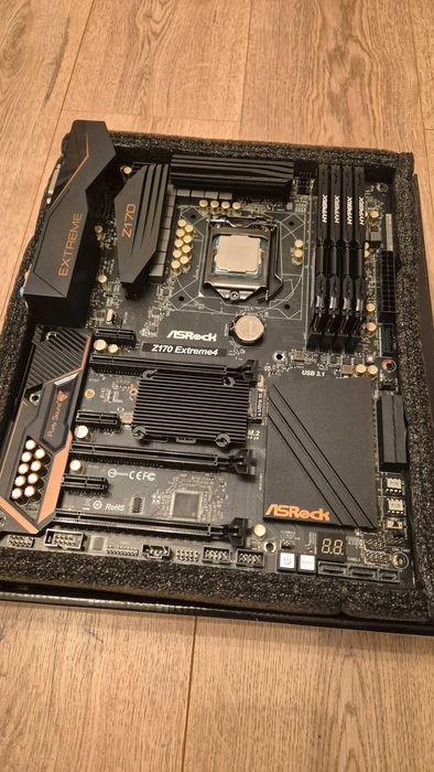 I7 7700k + Z170 + DD4 16GB + 256GB M2