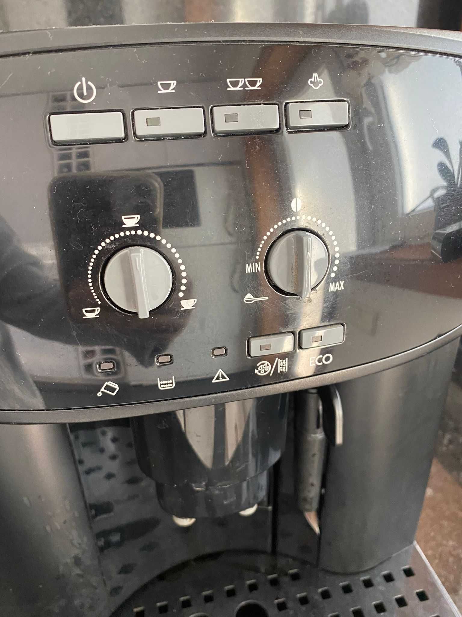 Máquina Café DeLonghi