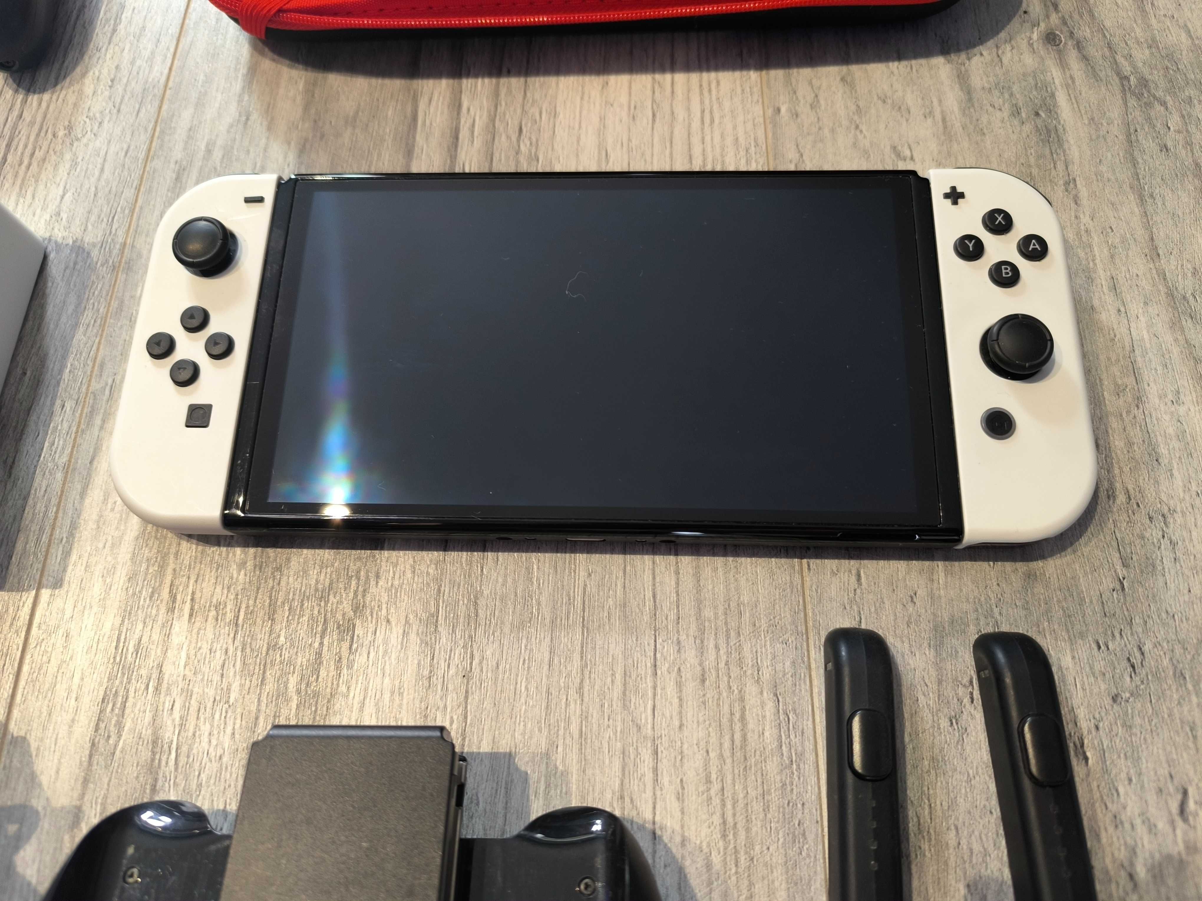 Nintendo Switch OLED + Gra i Controller