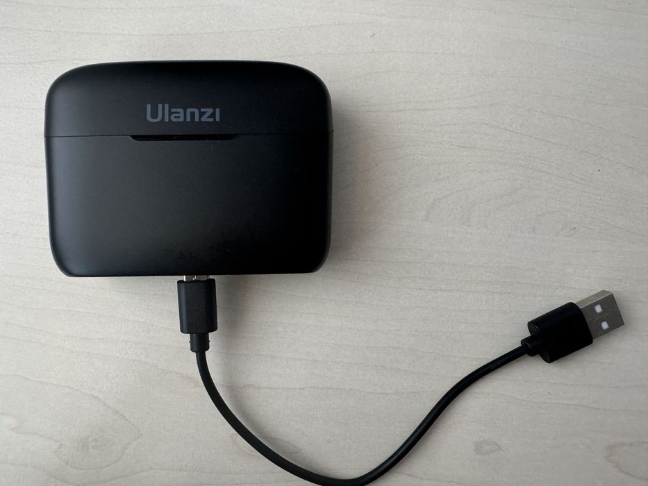 Петличний мікрофон для iPhone ULANZI J12 Lightning