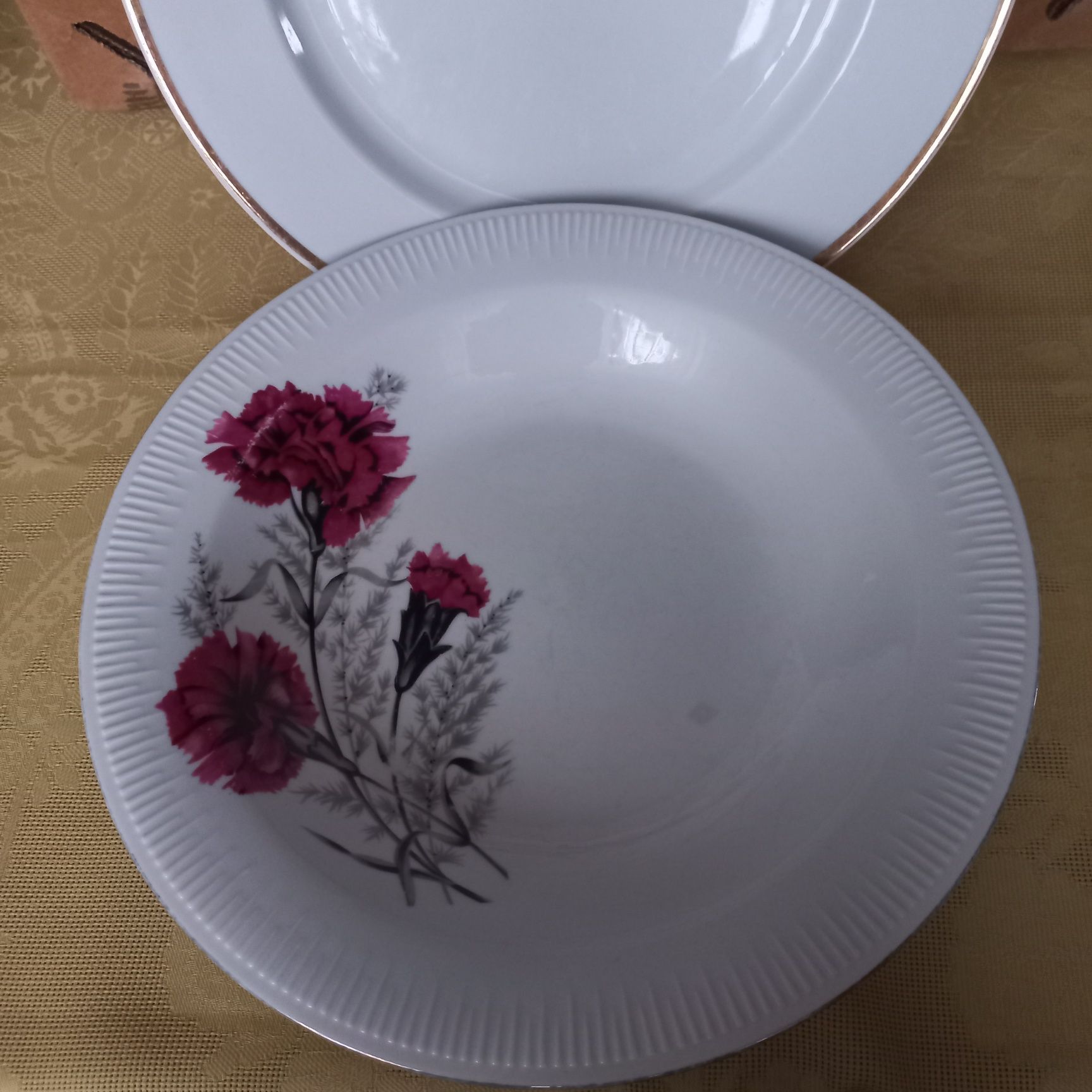 Talerze porcelana sygnowane Włocławek