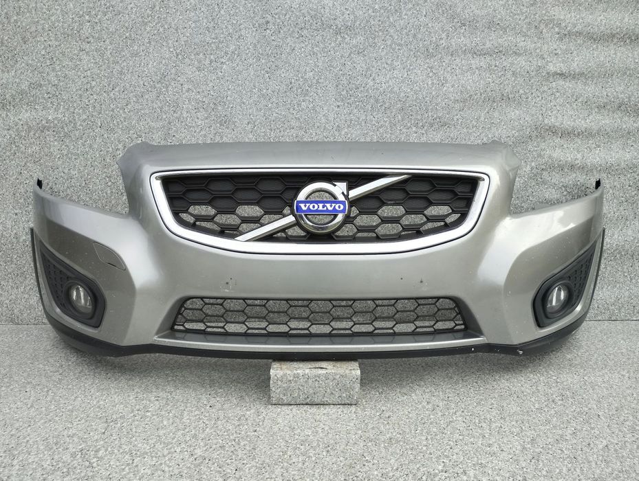 Volvo C30 Lift 10-12r zderzak przód przedni Grill