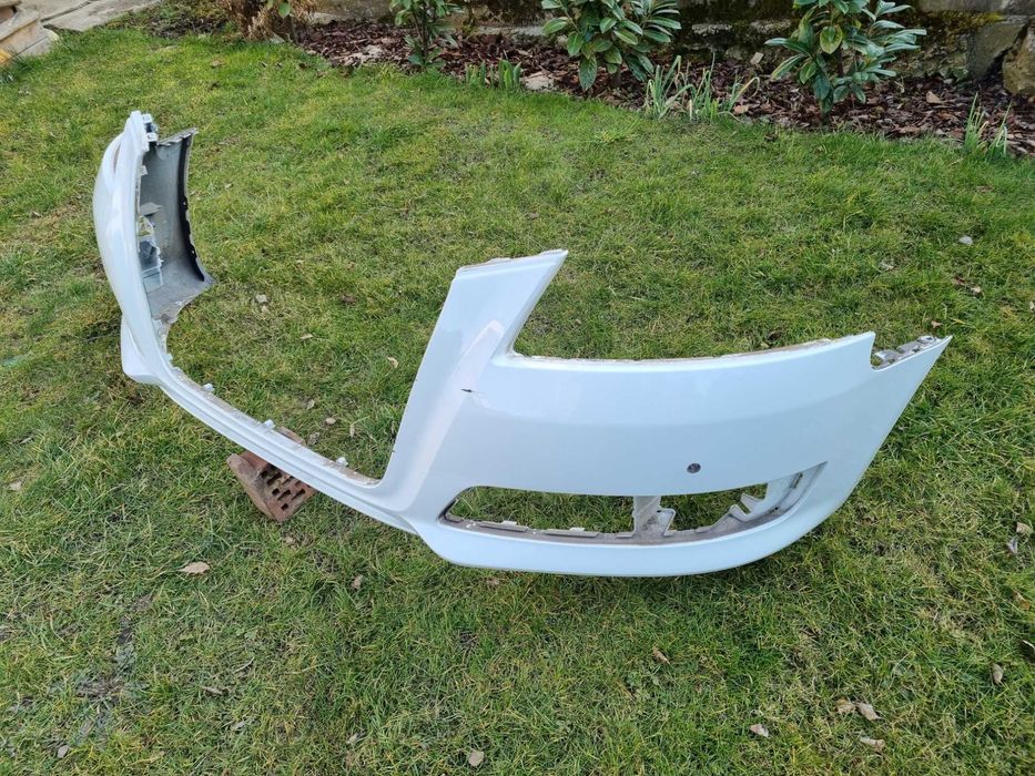 AUDI A3 8P0 lift (08-12)- ZDERZAK przedni przód pod PDC