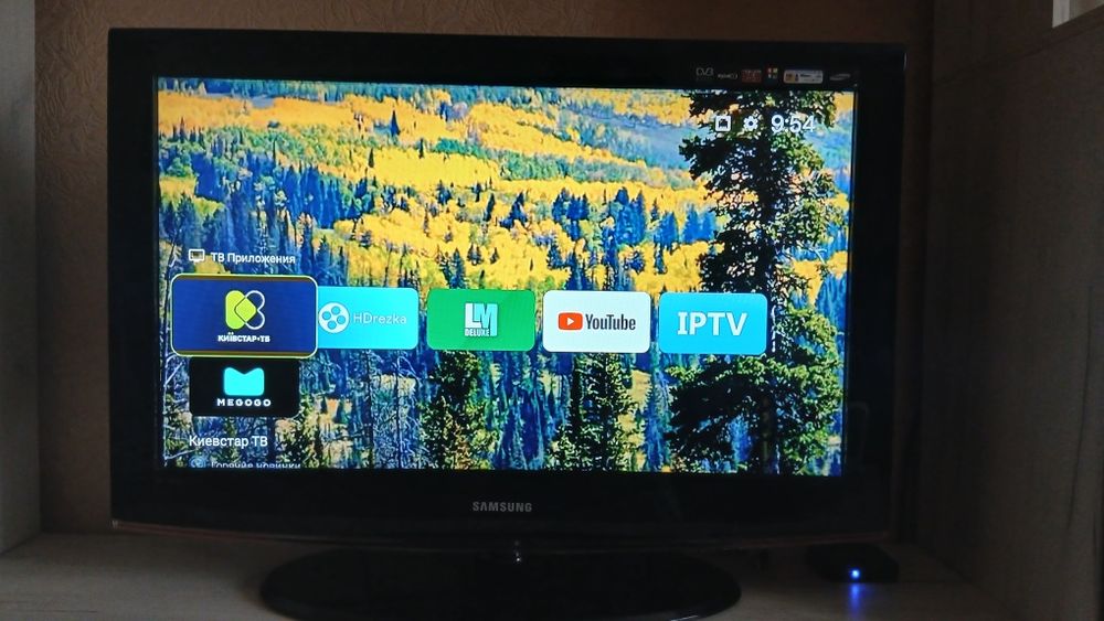 Телевизор  Samsung LE32B450C4W