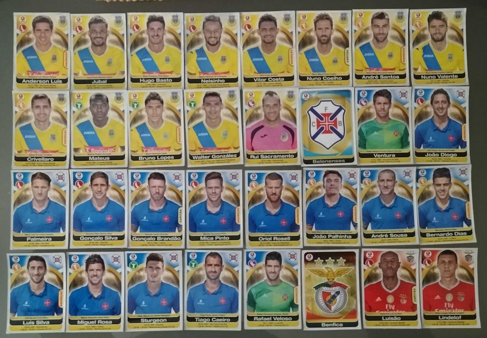 Lote de cromos recuperados "Futebol 2016-17" (lista na última foto)