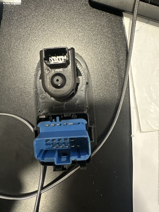 botões do vidros e regulador de espelhos Renault master III ANO 2018.