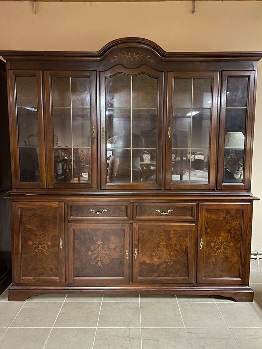 Stylowy Włoski Kredens Witryna Biblioteczka Intarsje Podświetlenie