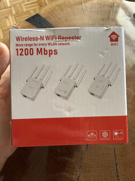 Wzmacniacz sygnału WiFi Repeater 1200Mbps