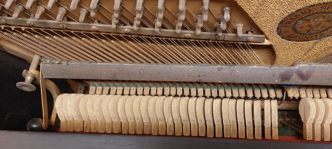 Pianino do renowacji