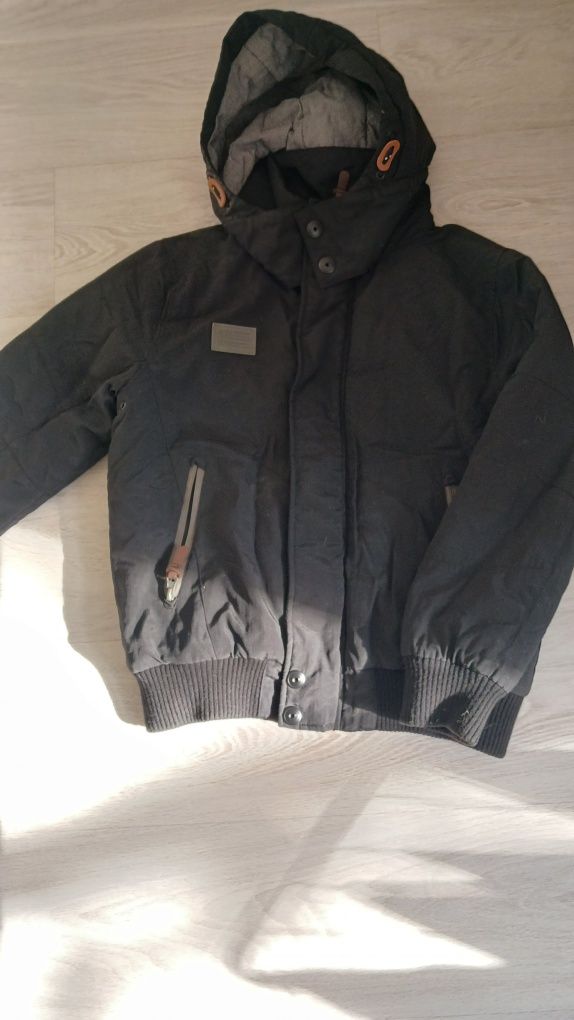 Фірменна демі курточка,вітрвка 146-152