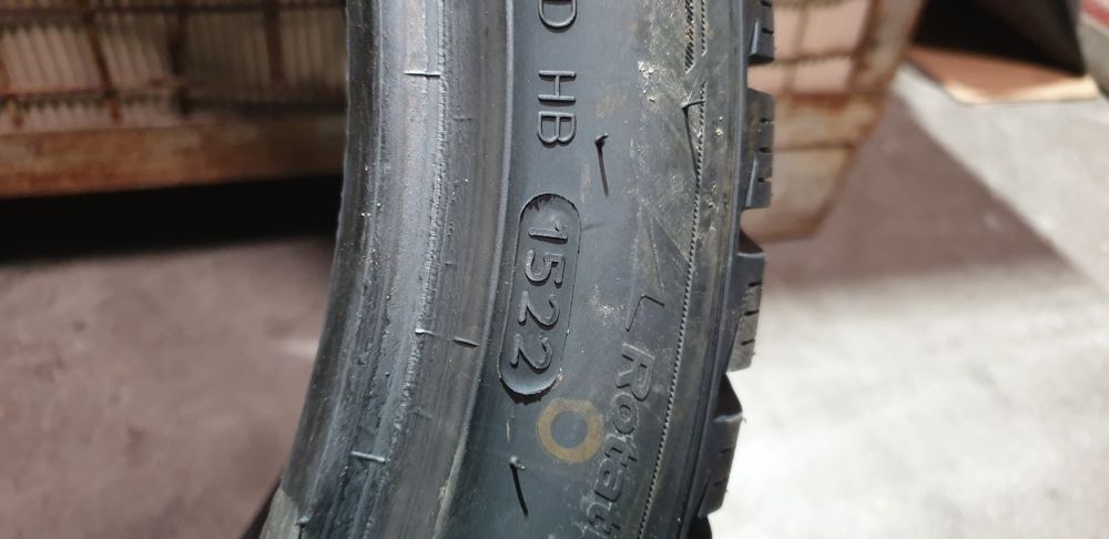 Opony Zimowe 235/40/19 JAK NOWE 7mm Hankook