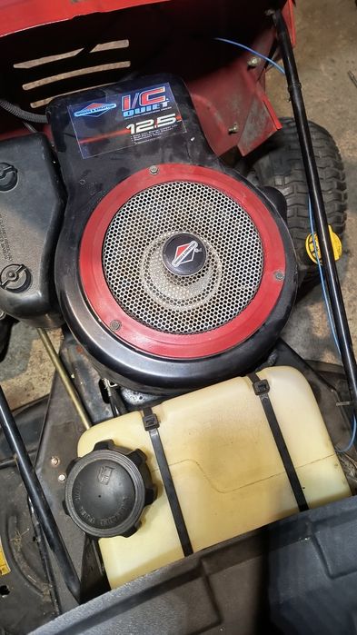 Traktorek MTD 12.5KM 96cm z koszem kosiarka