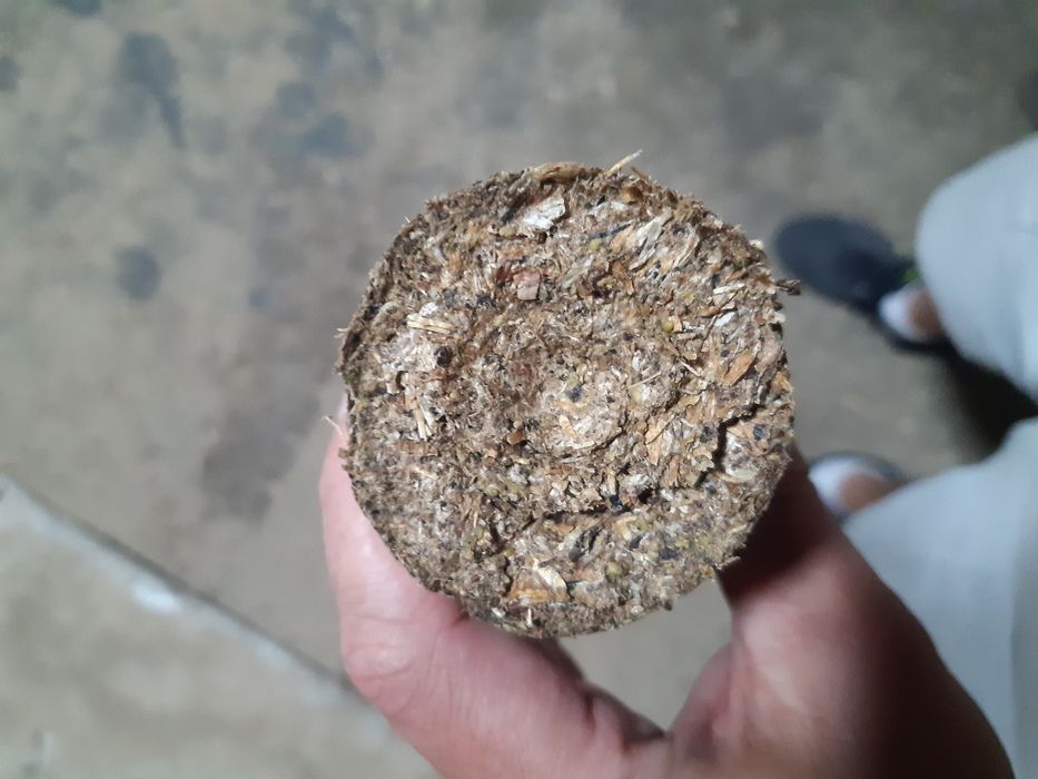 Брикети паливні тривалого горіння