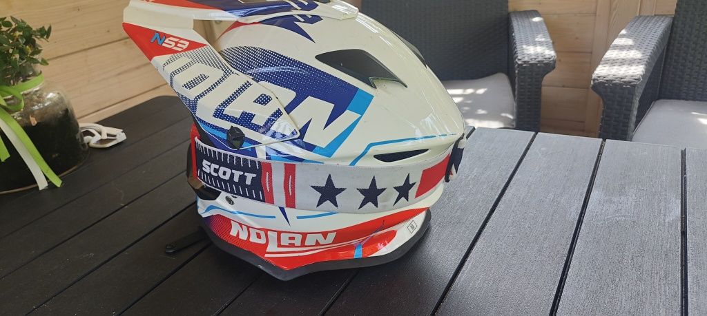Kask Nolan roz. M + Gogle Scott