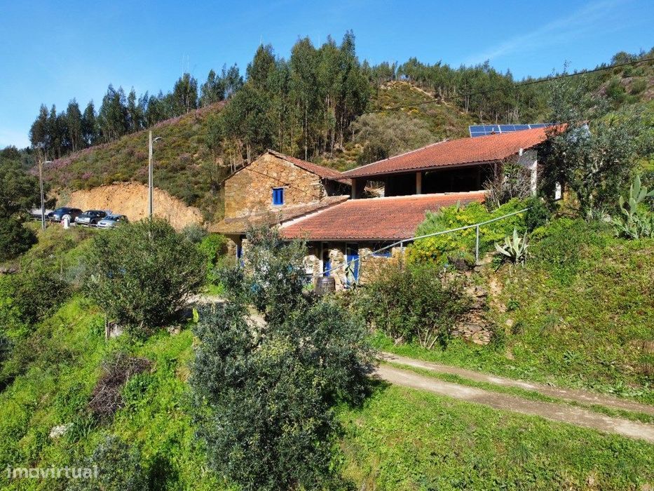 Vende-se: Quinta de charme com licença de agro-turismo | Figueiró d...