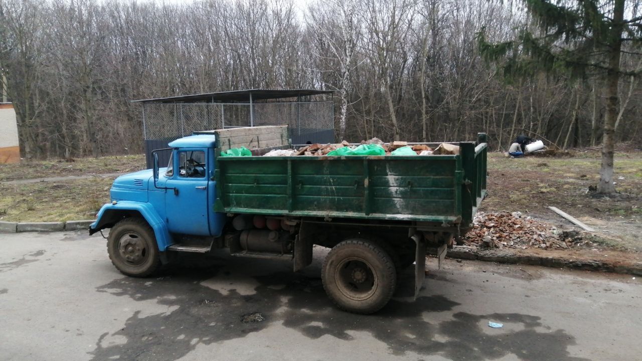 Вивіз сміття, вывоз мусора, вантажники, ЗІЛ